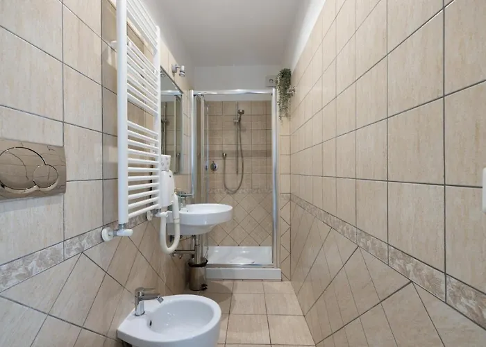 Konukevi Cavalleggeri Opposite St Peters Basilica 4*
