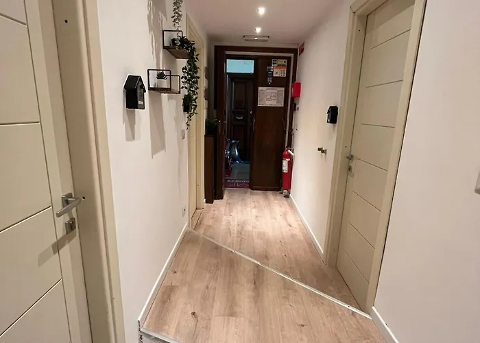 Konukevi Cavalleggeri Opposite St Peters Basilica 4*